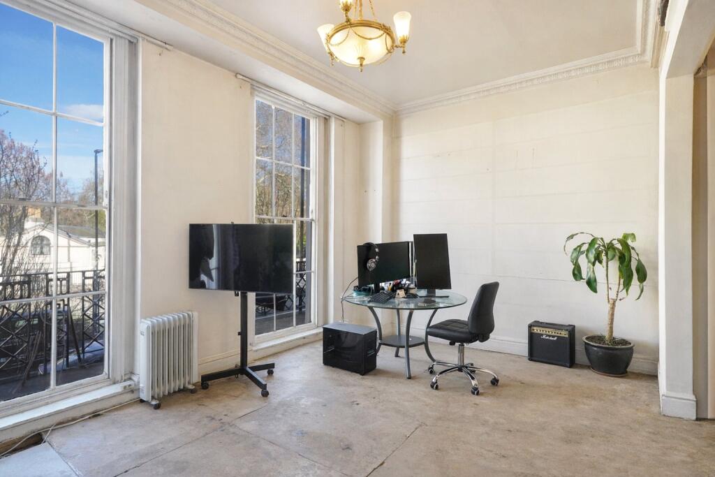 Main image of property: Park Road, Baker Street, NW1