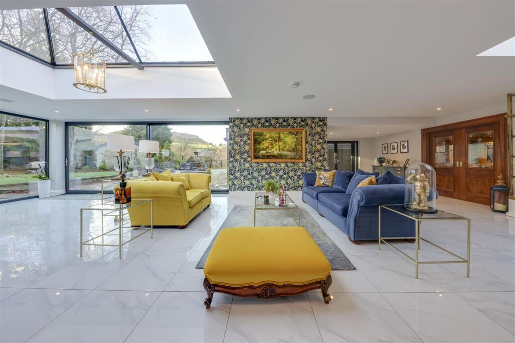Additional image 14 of The Hollies, Alden Road, Helmshore, Rossendale - Over 9,000sqft - One Of Rossendale's Most Incredible Properties