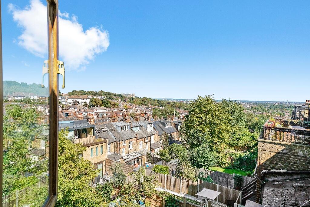Main image of property: Woodland Gardens, Muswell Hill, London, N10