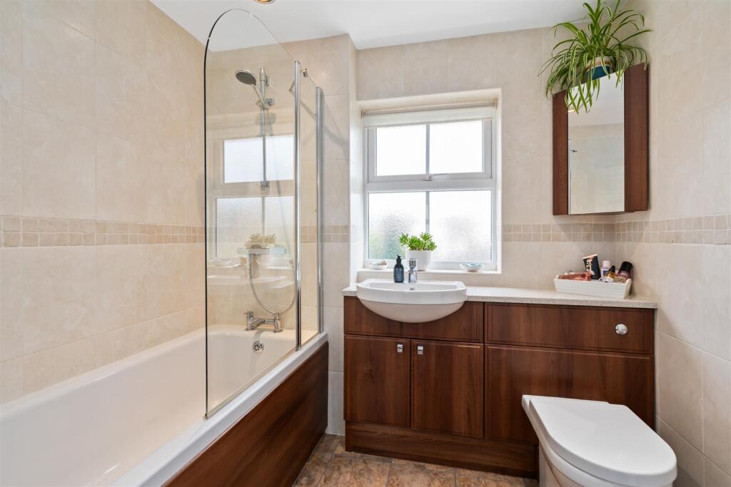 Additional image 12 of Whitefields Gate, Solihull