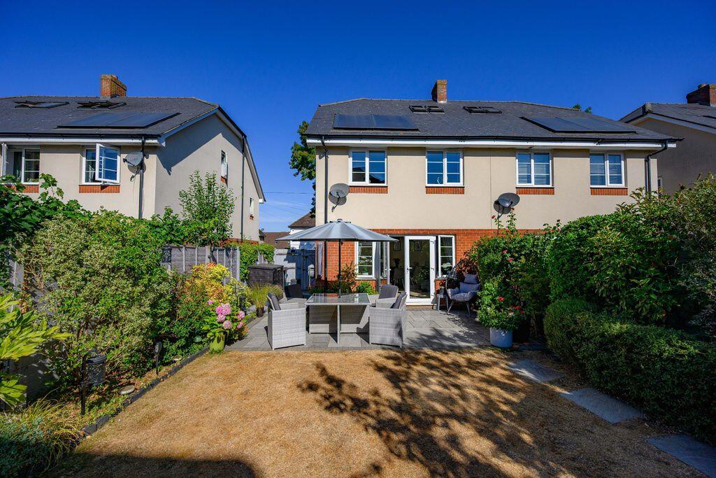 Clarkes Road, Hatfield photo 4