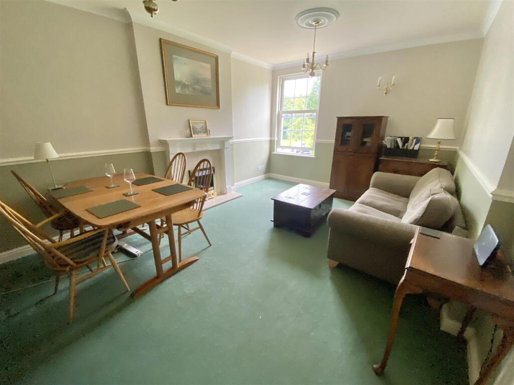 Holyhead Road, Bicton, Shrewsbury photo 4