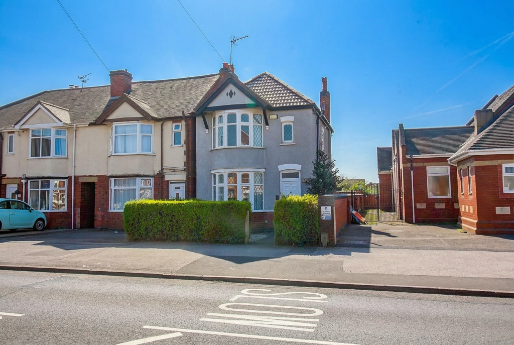Main image of property: Heath End Road, Nuneaton, CV10