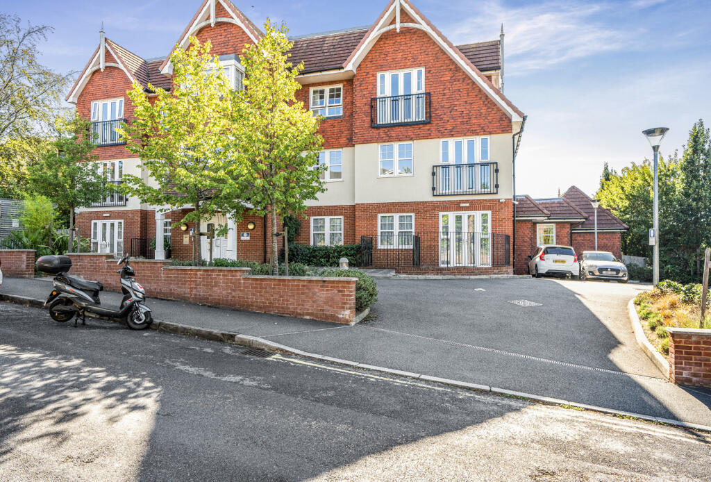 Main image of property: Culverden Park Road, Tunbridge Wells, Kent, TN4