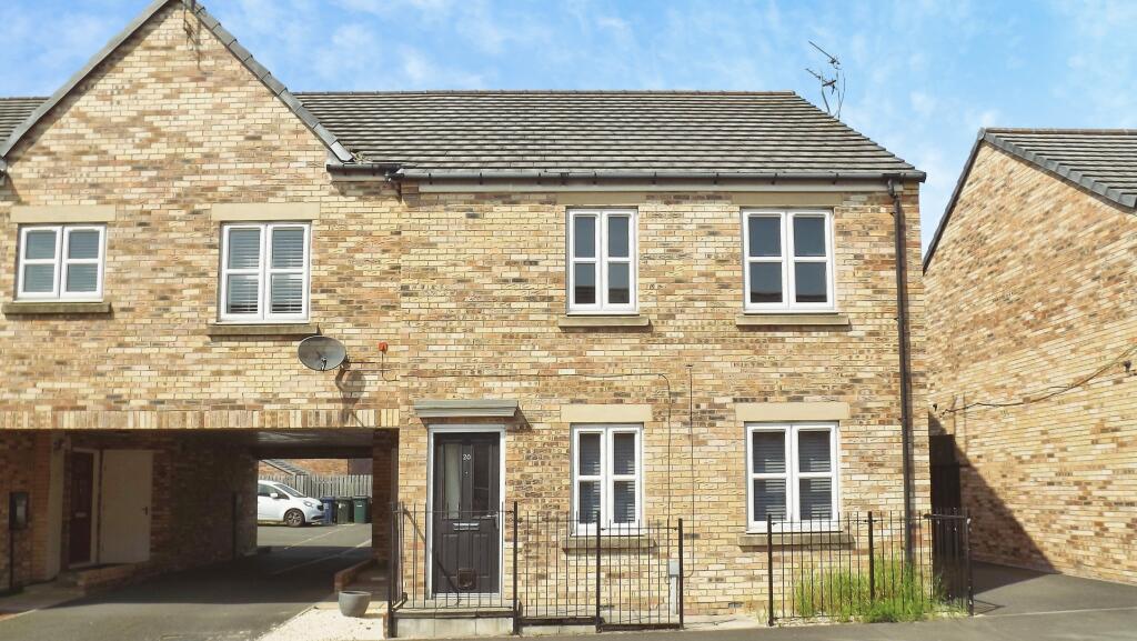 2-bed flat on Wyedale Way, Newcastle Upon Tyne, NE6, £110,000