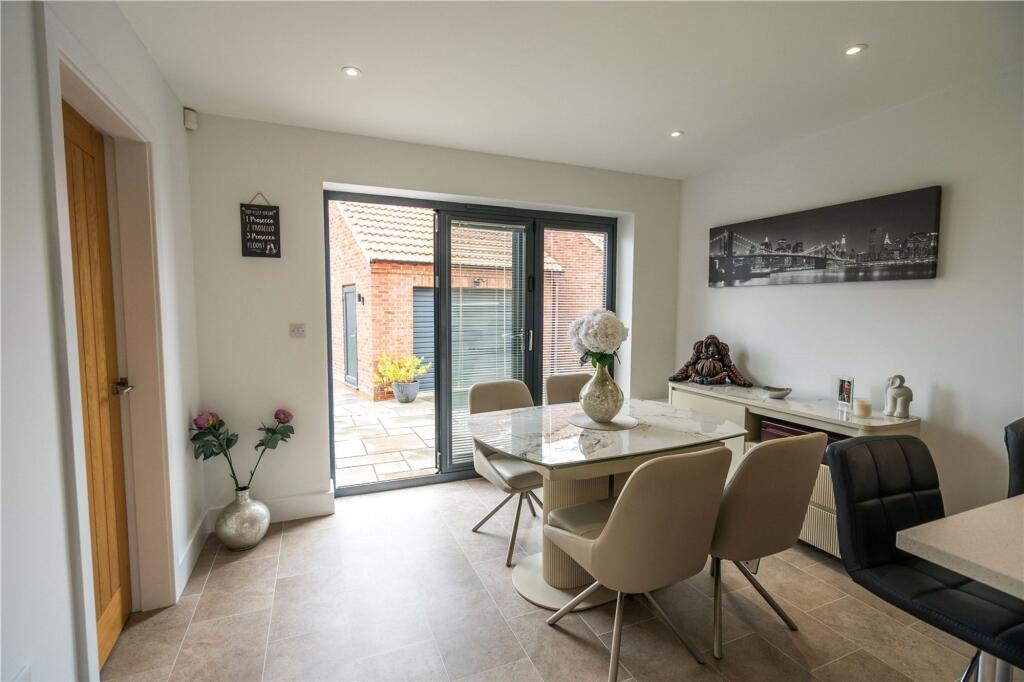 Daisy Way, Louth, LN11 photo 4