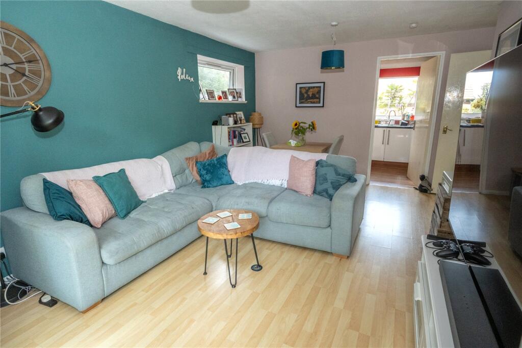 Apartment in Birmingham, Sparkhill - View 5