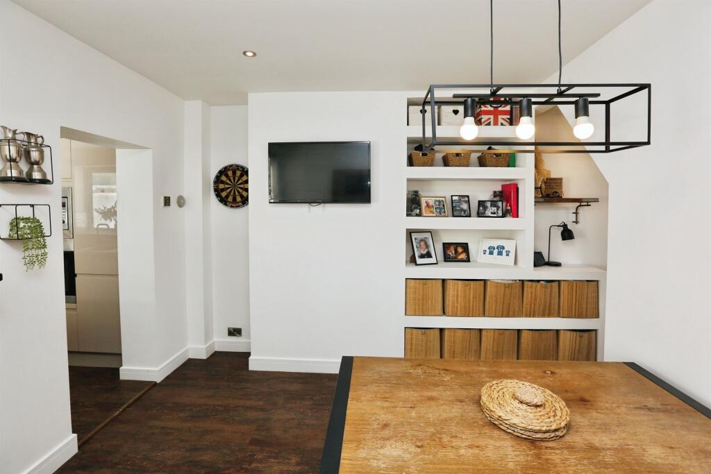 House in Portsmouth - View 5