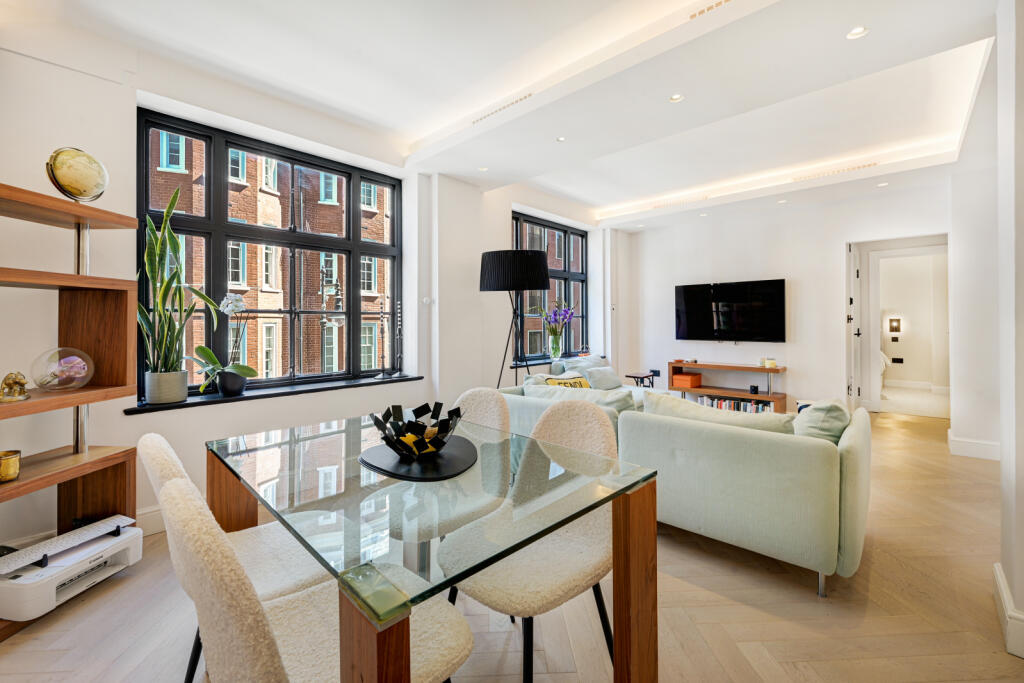 Main image of property: Carrington House, 
Hertford Street, W1J