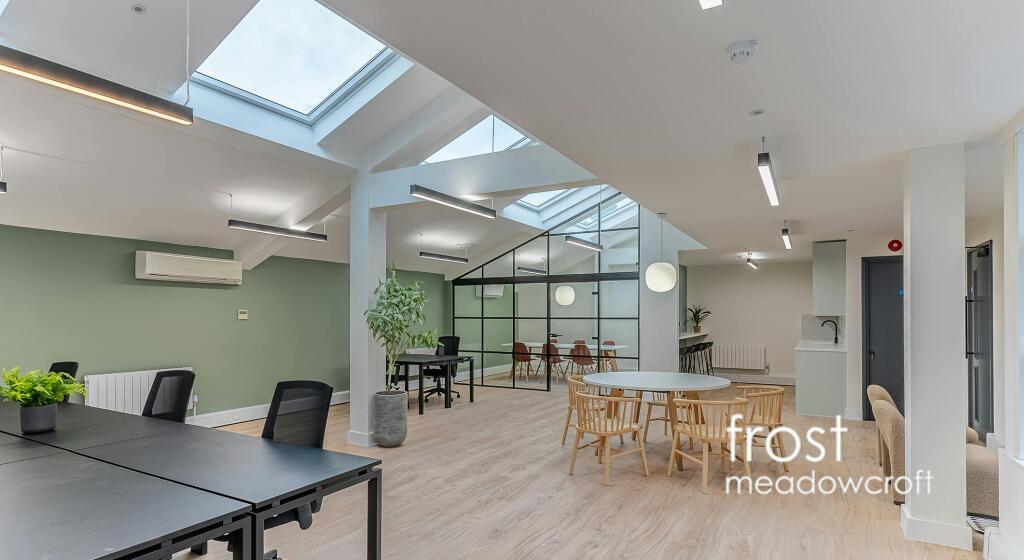 Berghem Mews Hammersmith W14 office to let 19 2023.jpg