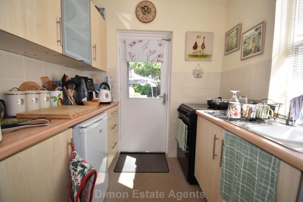 Strathmore Road, Gosport - View 5