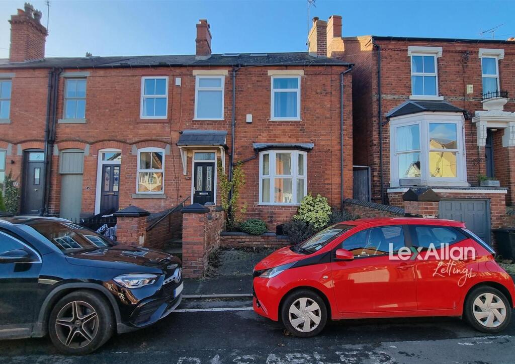 Laurel Lane, Halesowen