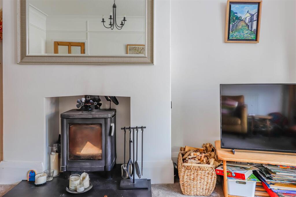 Romilly Avenue, Barry photo 4