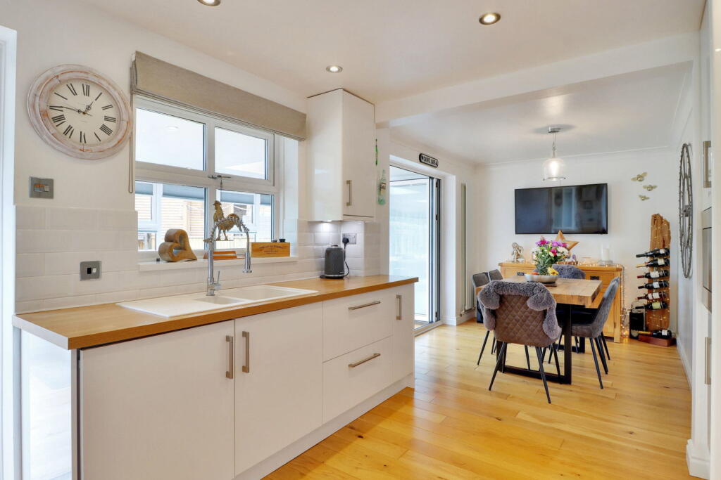 House in Gravesham, Shorne - View 4