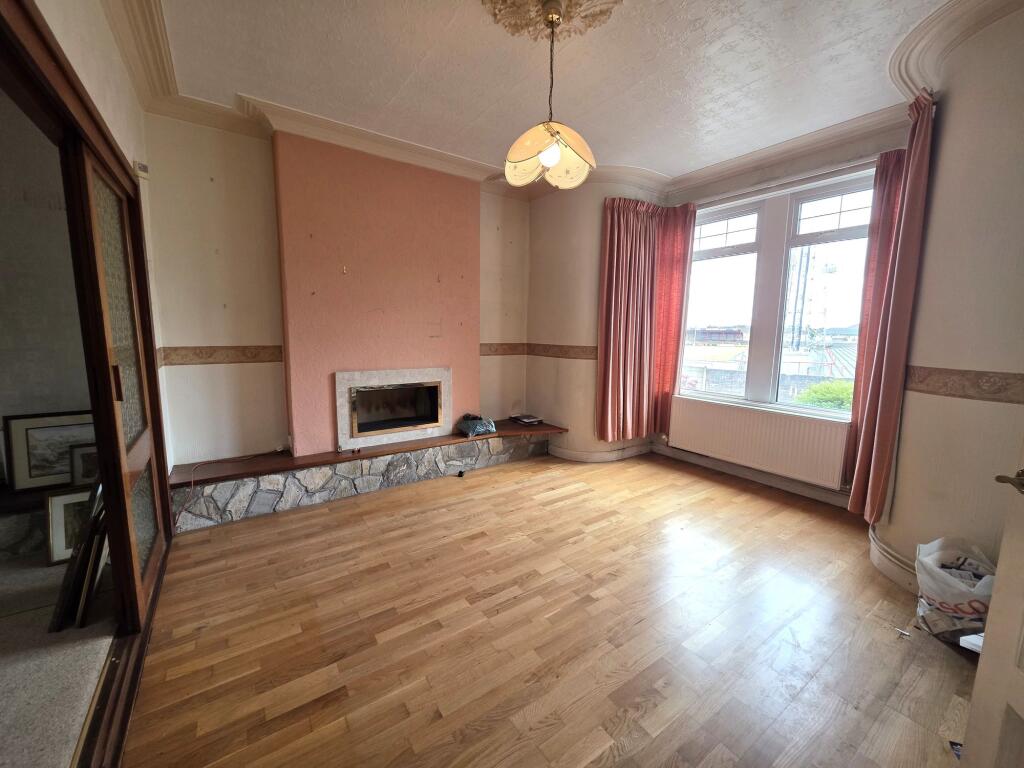 House in Swansea - View 4