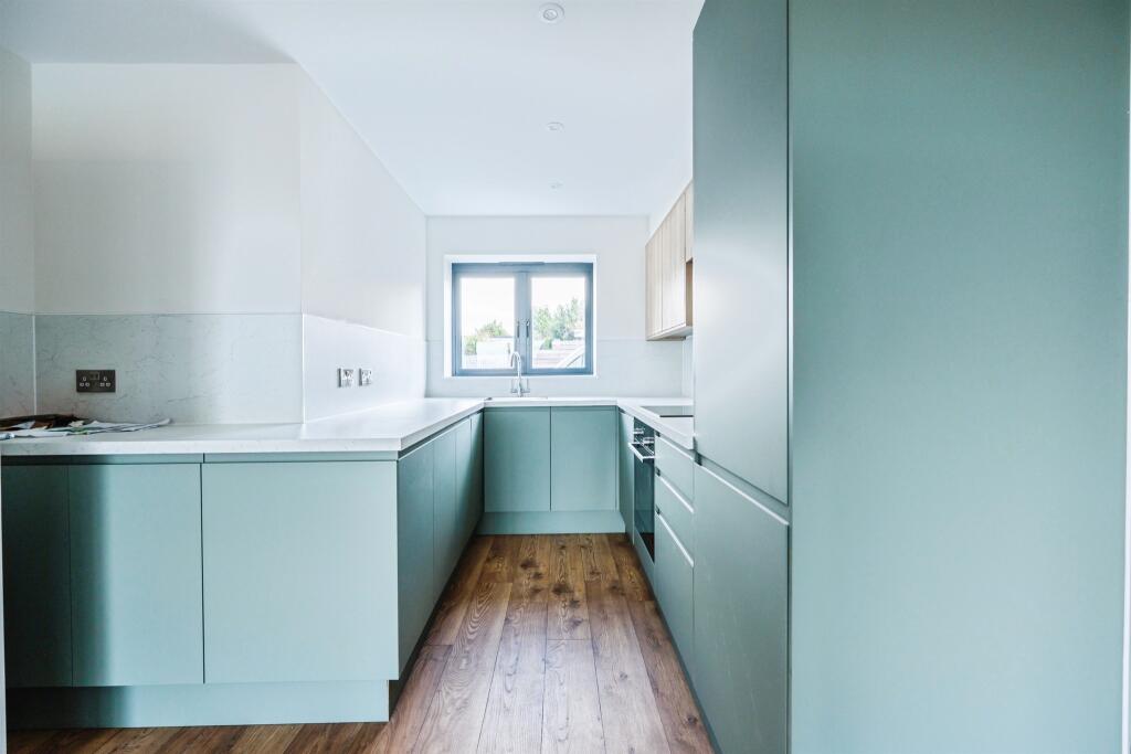 House in Lewes, Seaford - View 2