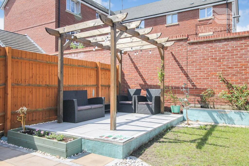 House in Milton Keynes, Newton Leys, Bletchley and Fenny Stratford - View 3