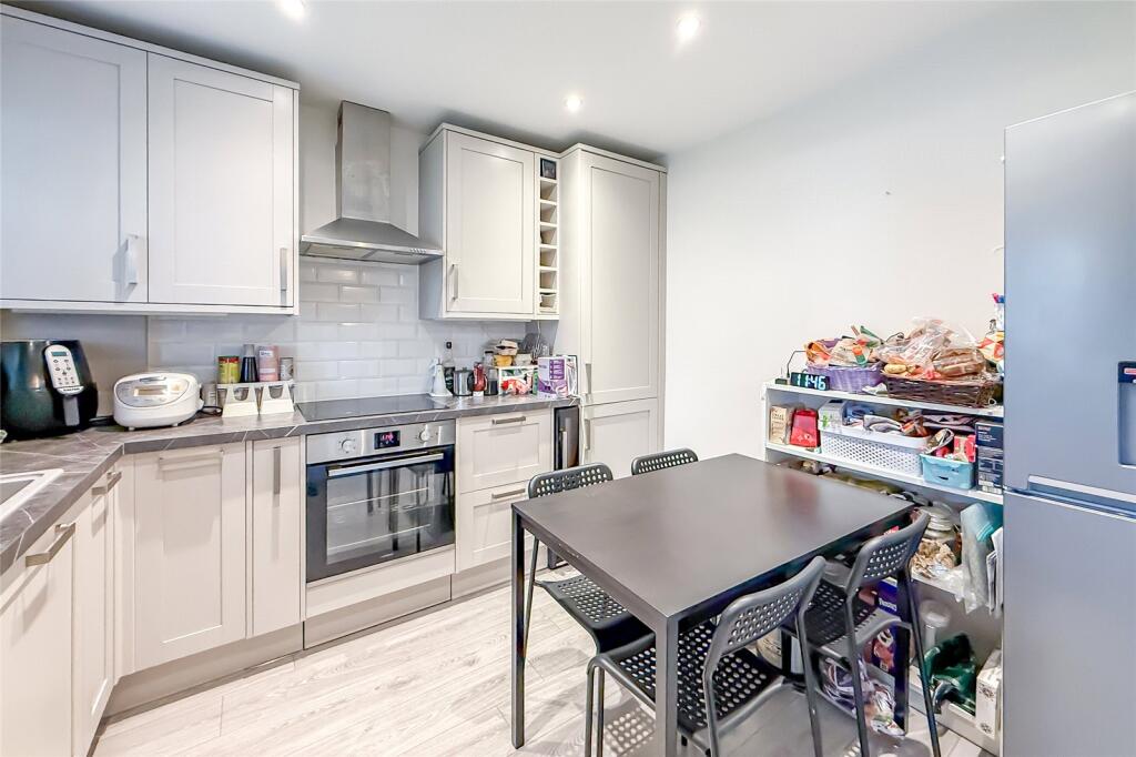 Additional image 15 of Hughenden Road, St. Albans, Hertfordshire, AL4