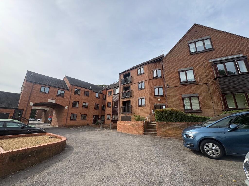 Apartment in Cherwell, Banbury - View 4