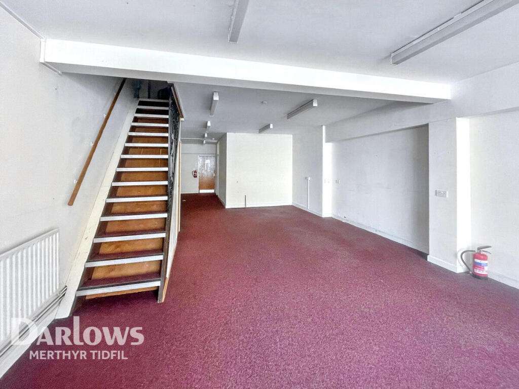 Perrott Street, Treharris photo 4