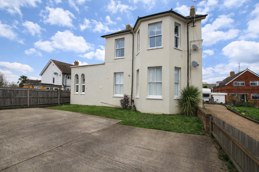 Main image of property: 137 Laleham Road, Shepperton, TW17