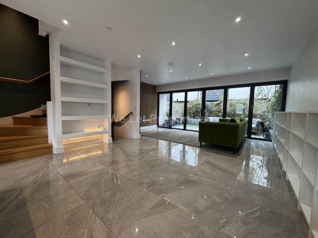 Main image of property: George Leigh Street, Ancoats