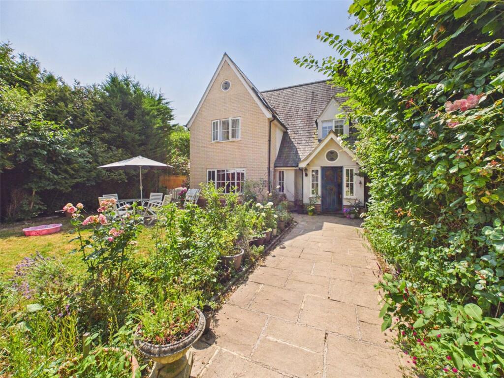 Main image of property: Standlake Road, Northmoor, Witney, Oxfordshire, OX29