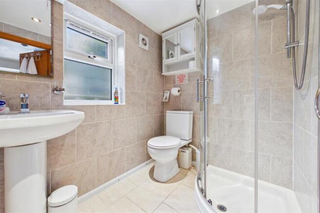 Chynoweth Court Shower Room.