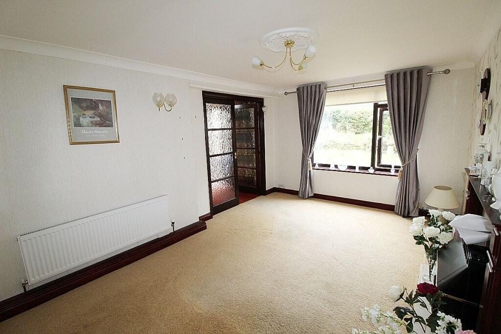 House in Rotherham, East Dene - View 5
