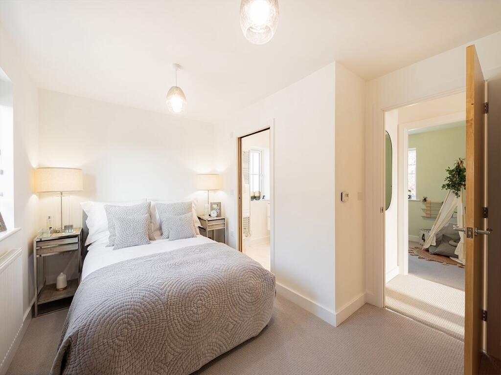Everton Road, Hordle, Lymington, SO41 photo 4