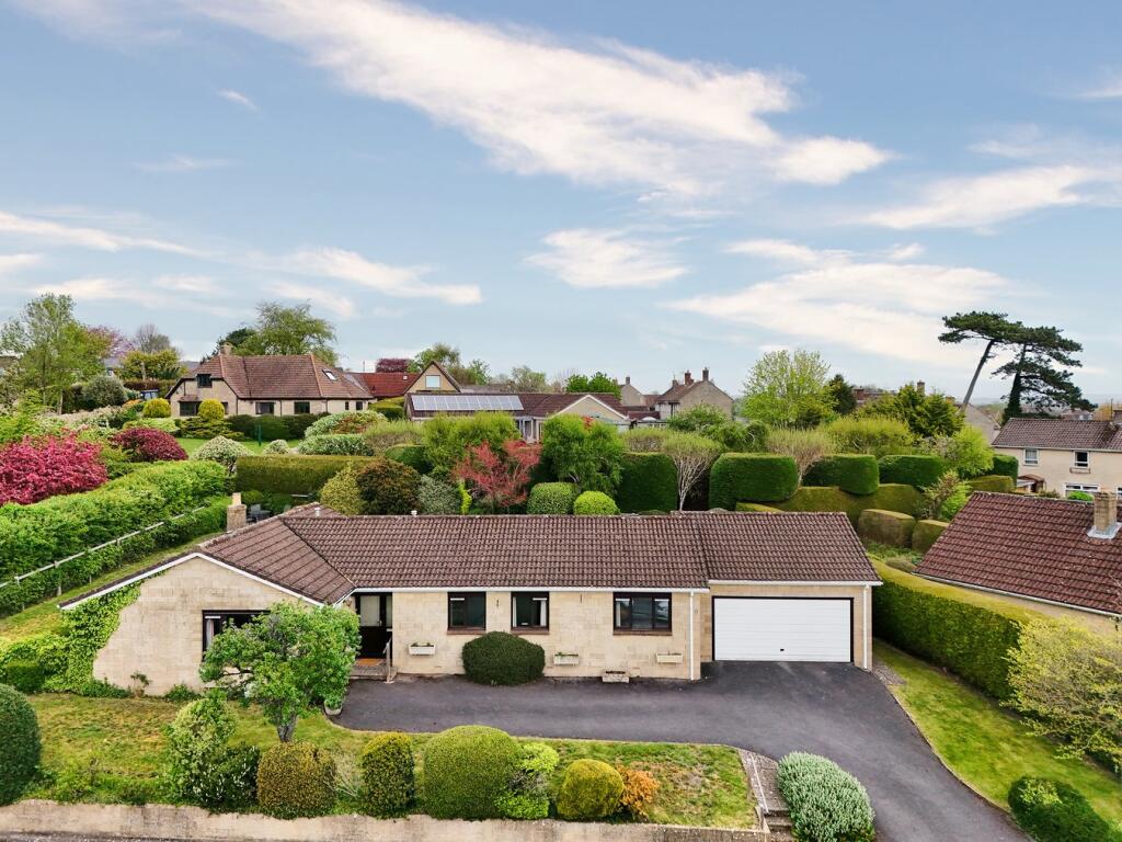 Main image of property: Kingsfield Close, Bradford-on-Avon, BA15