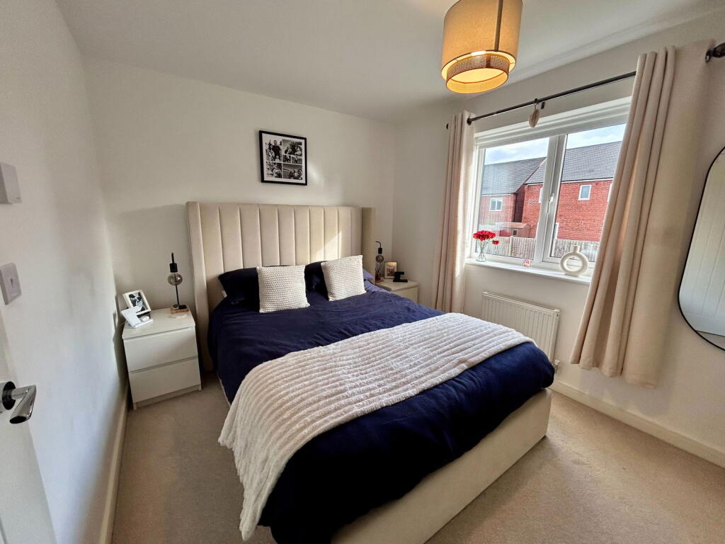 Holden Drive, Swadlincote, DE11 7FR photo 4