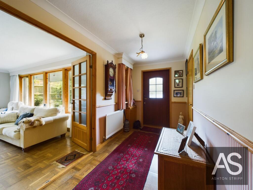 House in Tonbridge - View 5