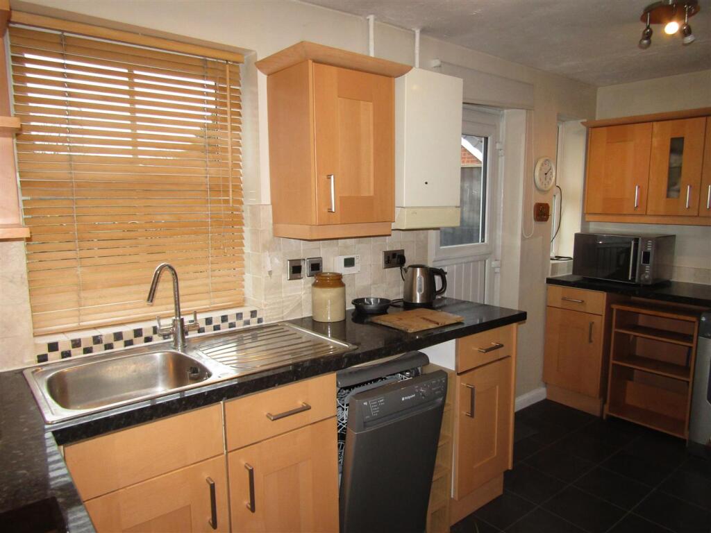 Hunters Row, Boroughbridge, York photo 2
