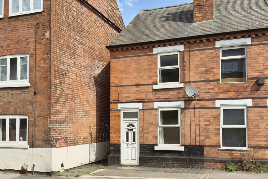 Main image of property: 123 Nottingham Road, Stapleford, NG9 8AT