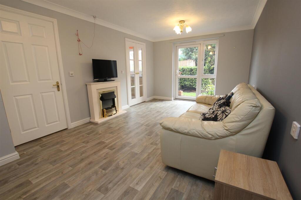 Archers Road, Eastleigh photo 3