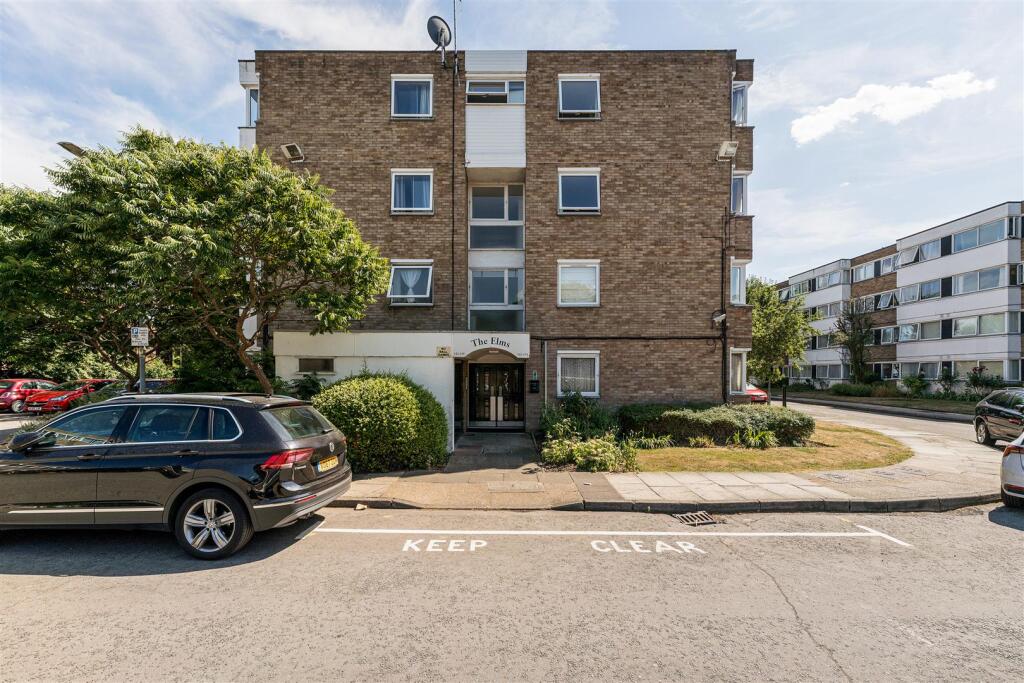 Main image of property: Queenswood Gardens, Wanstead