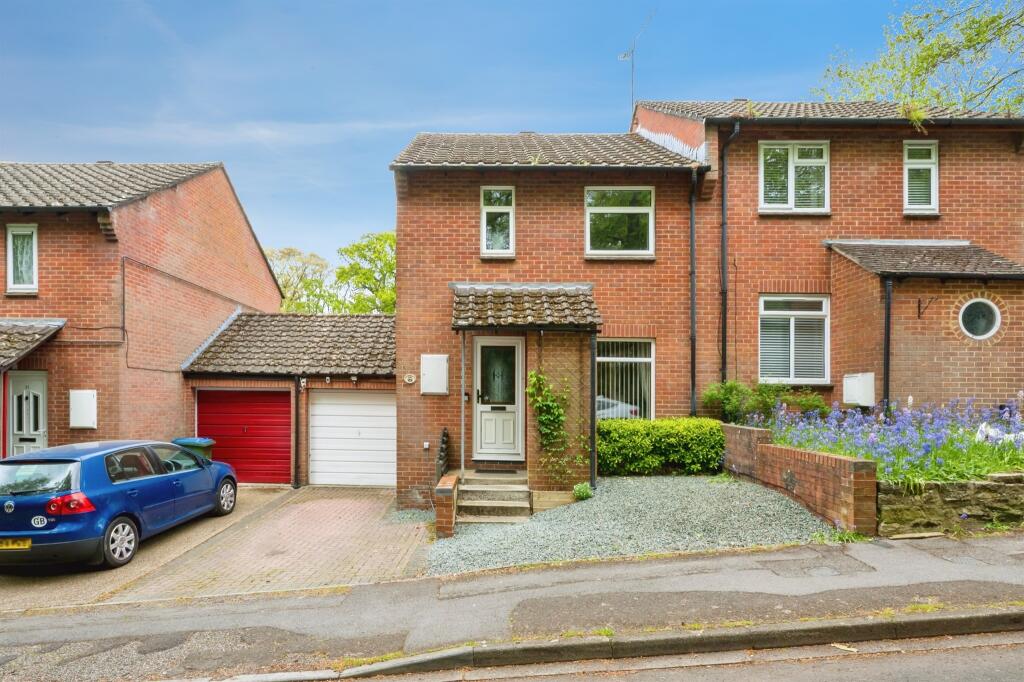 Main image of property: Mountain Ash Close, Southampton