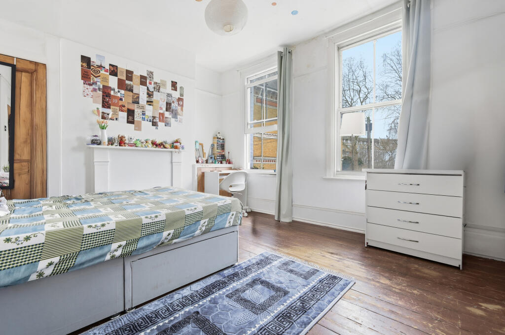Woodstock Terrace, Poplar, E14 photo 3
