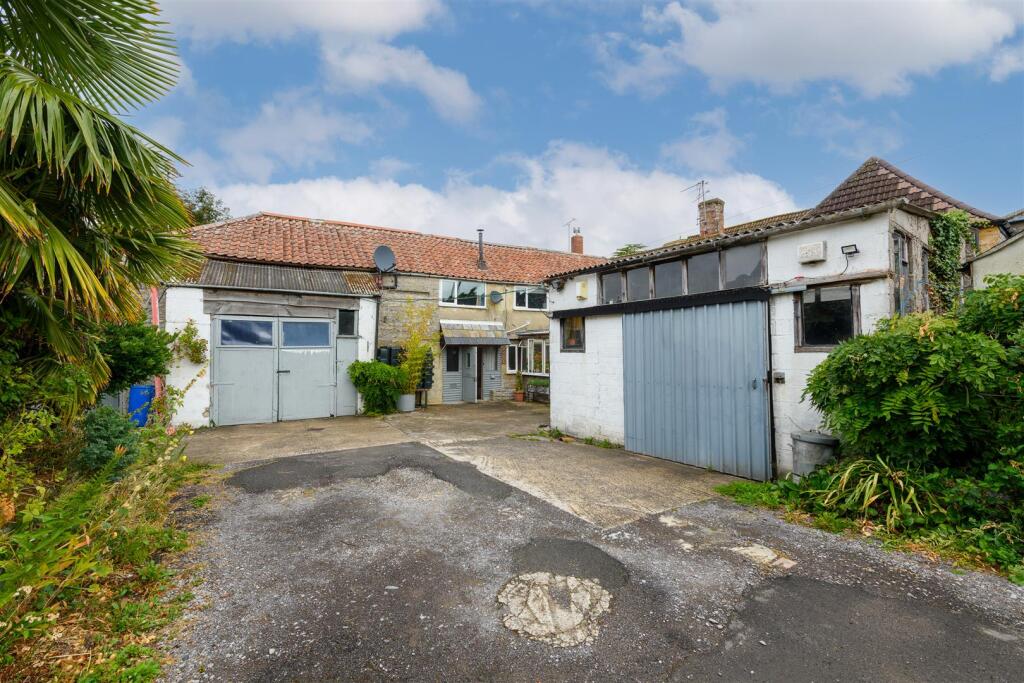 House in Ilchester, Somerset - View 4