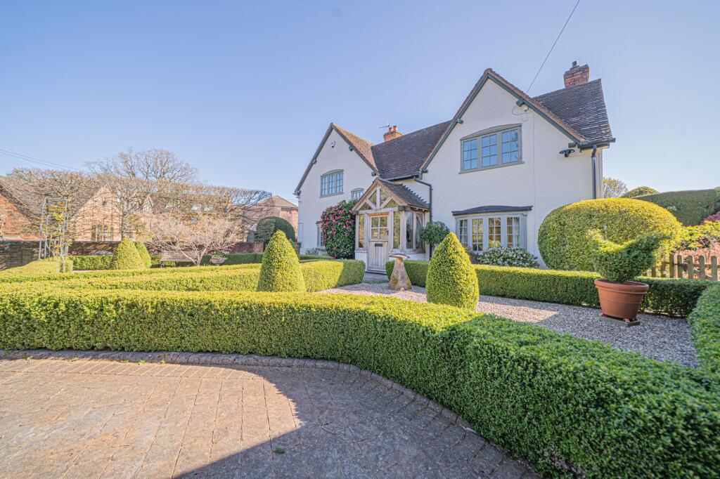 Additional image 18 of Browns Lane, Knowle, B93