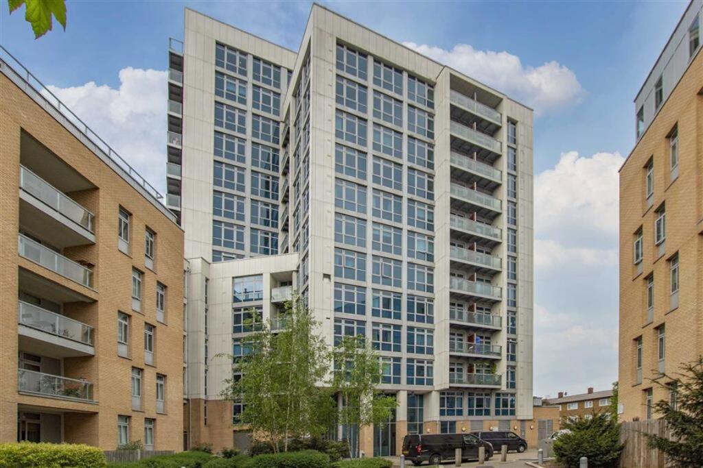 Main image of property: Ross Way, Limehouse