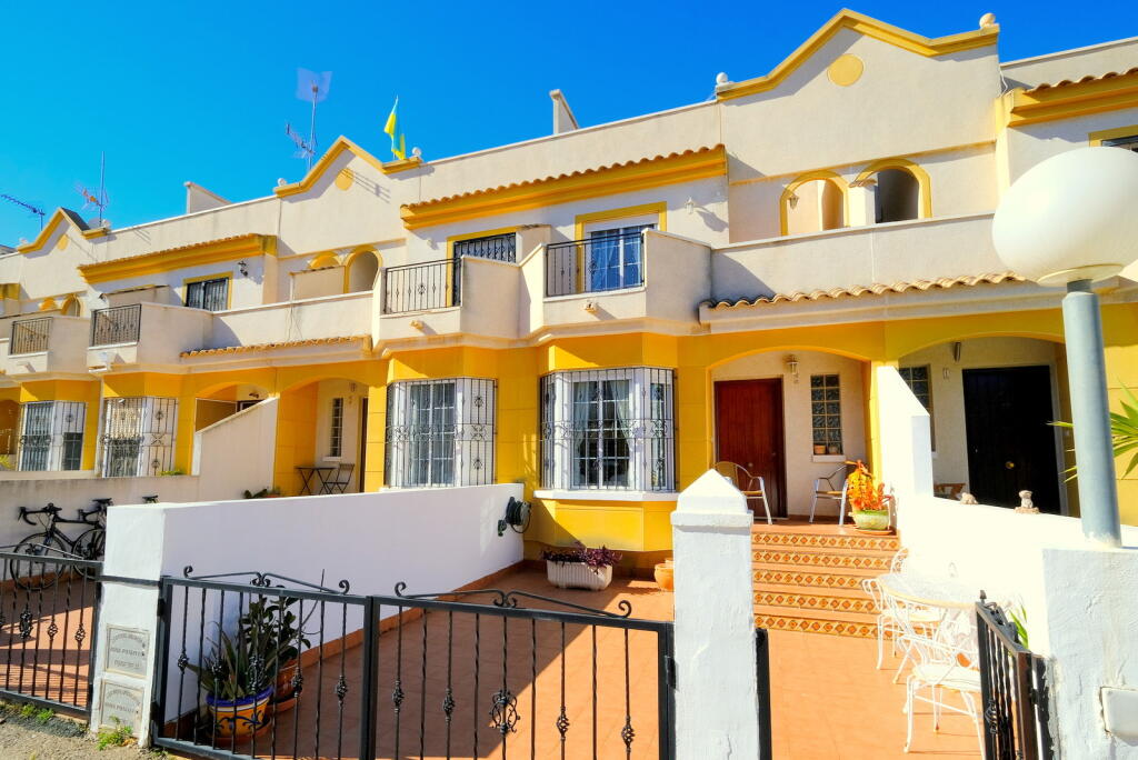 Main image of property: Valencia, Alicante, Los Balcones