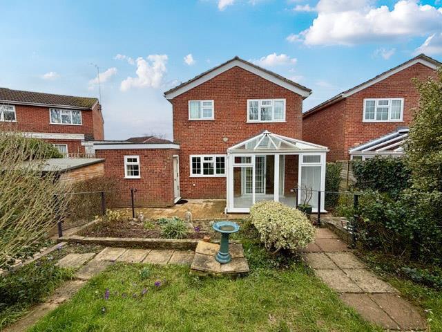 House in Desborough, North Northamptonshire - View 2
