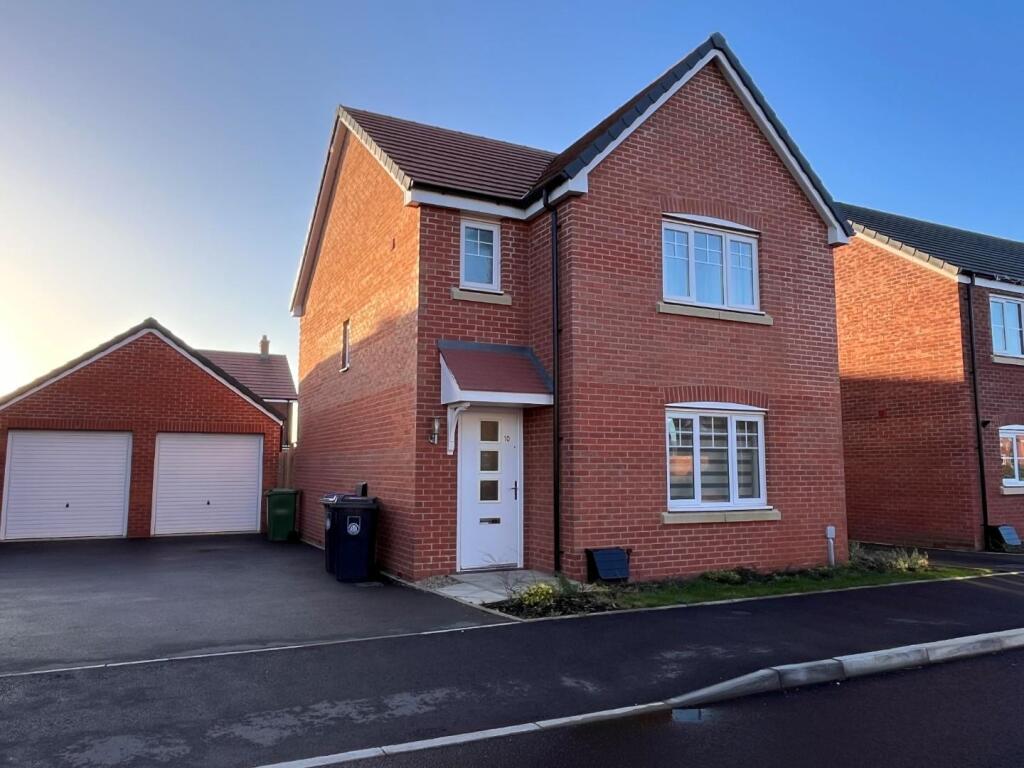 Main image of property: Jeacock Place, Wellesbourne, Warwick