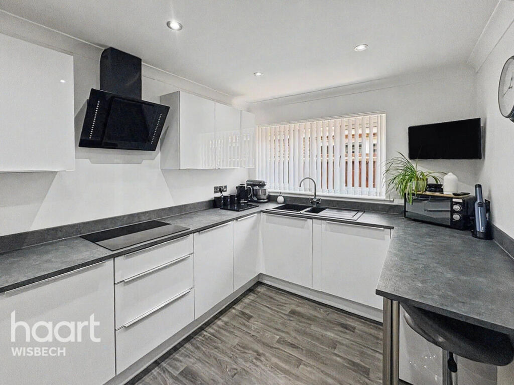 Richmond Way, Leverington photo 3