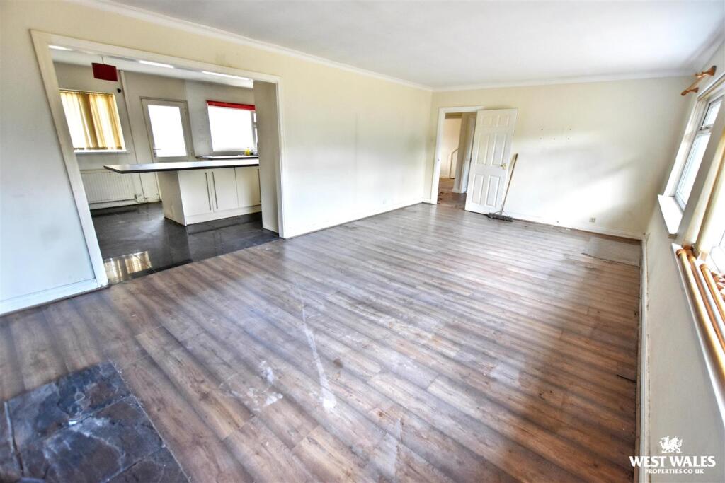 House in Swansea - More