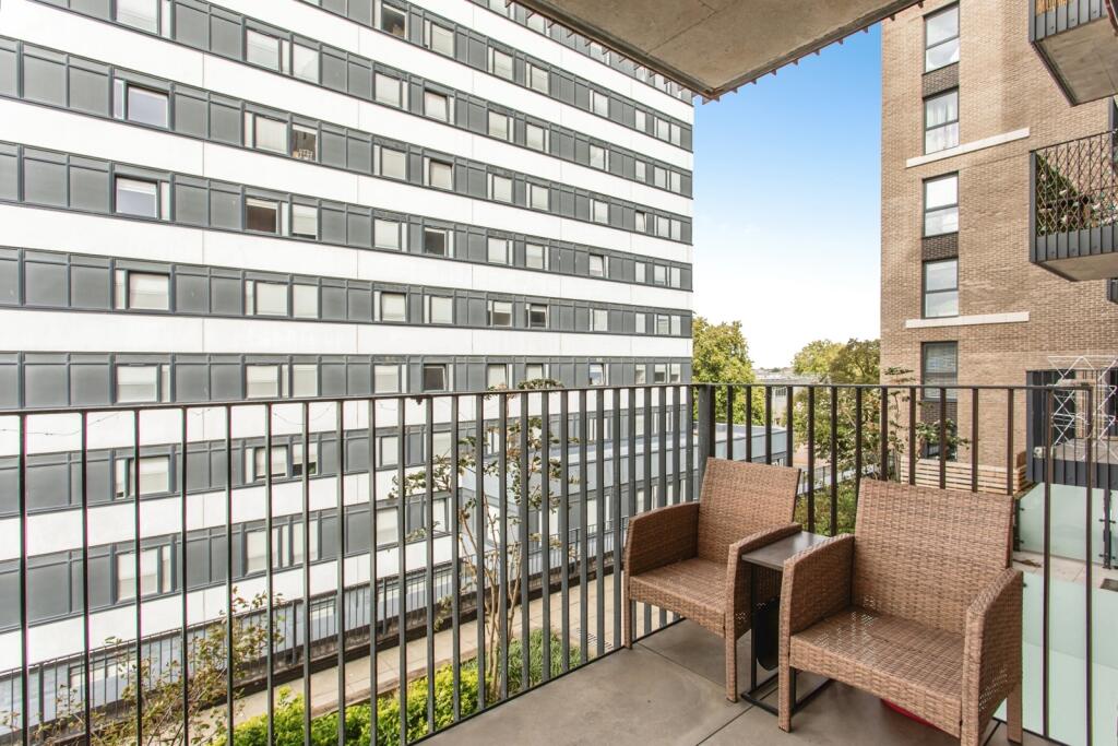 Apartment in Southend-on-Sea, Prittlewell - More