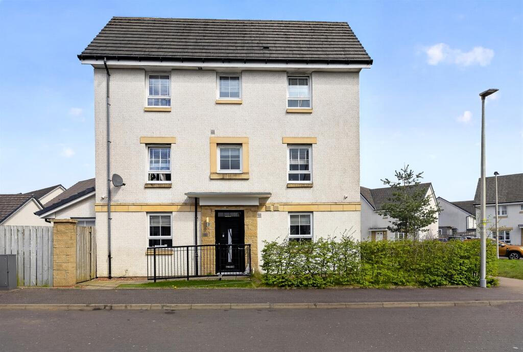 Main image of property: Merchiston Oval, Brookfield, Johnstone