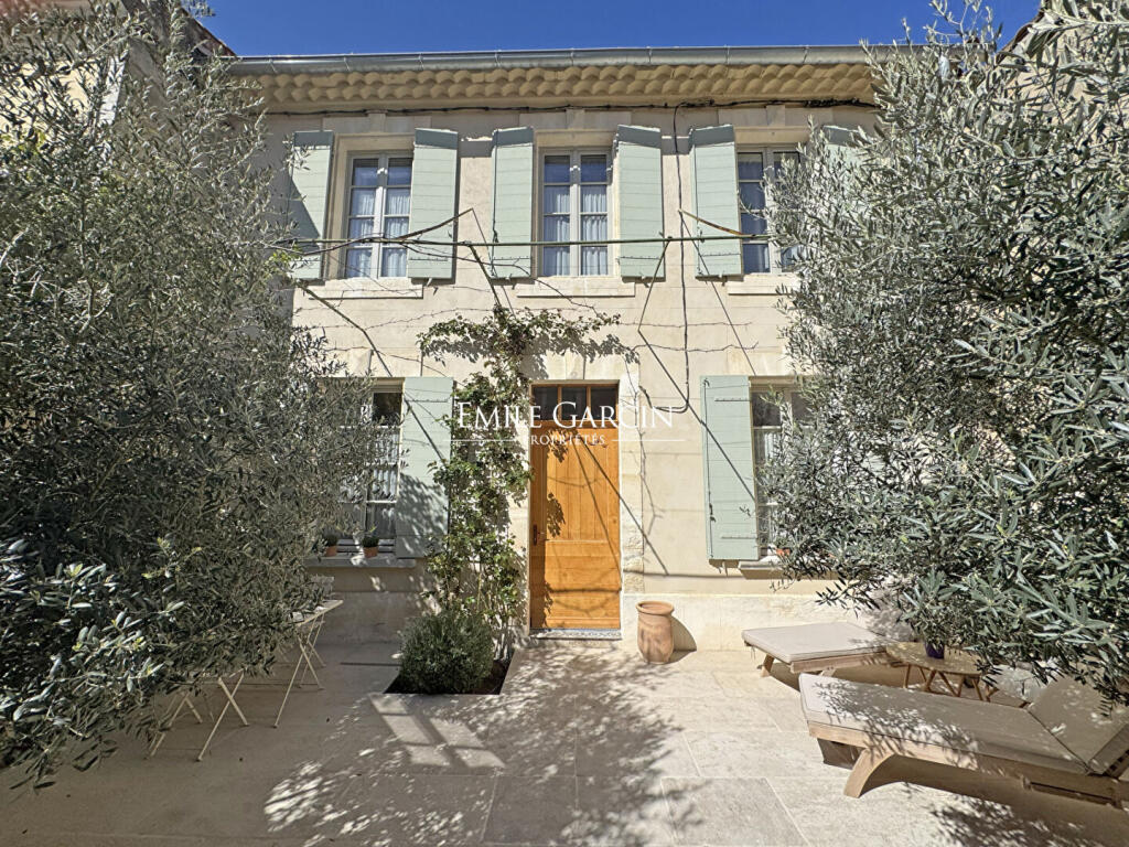 Main image of property: Provence-Alps-Cote d`Azur, Bouches-du-Rhône, Graveson